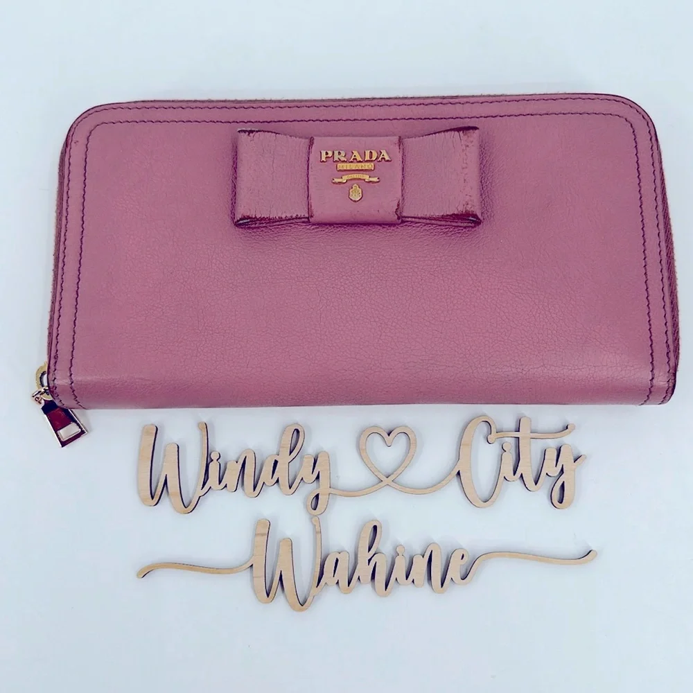Authentic Prada Saffiano Vernice Leather Bow Zip Wallet-Pink - Picture 2 of 14
